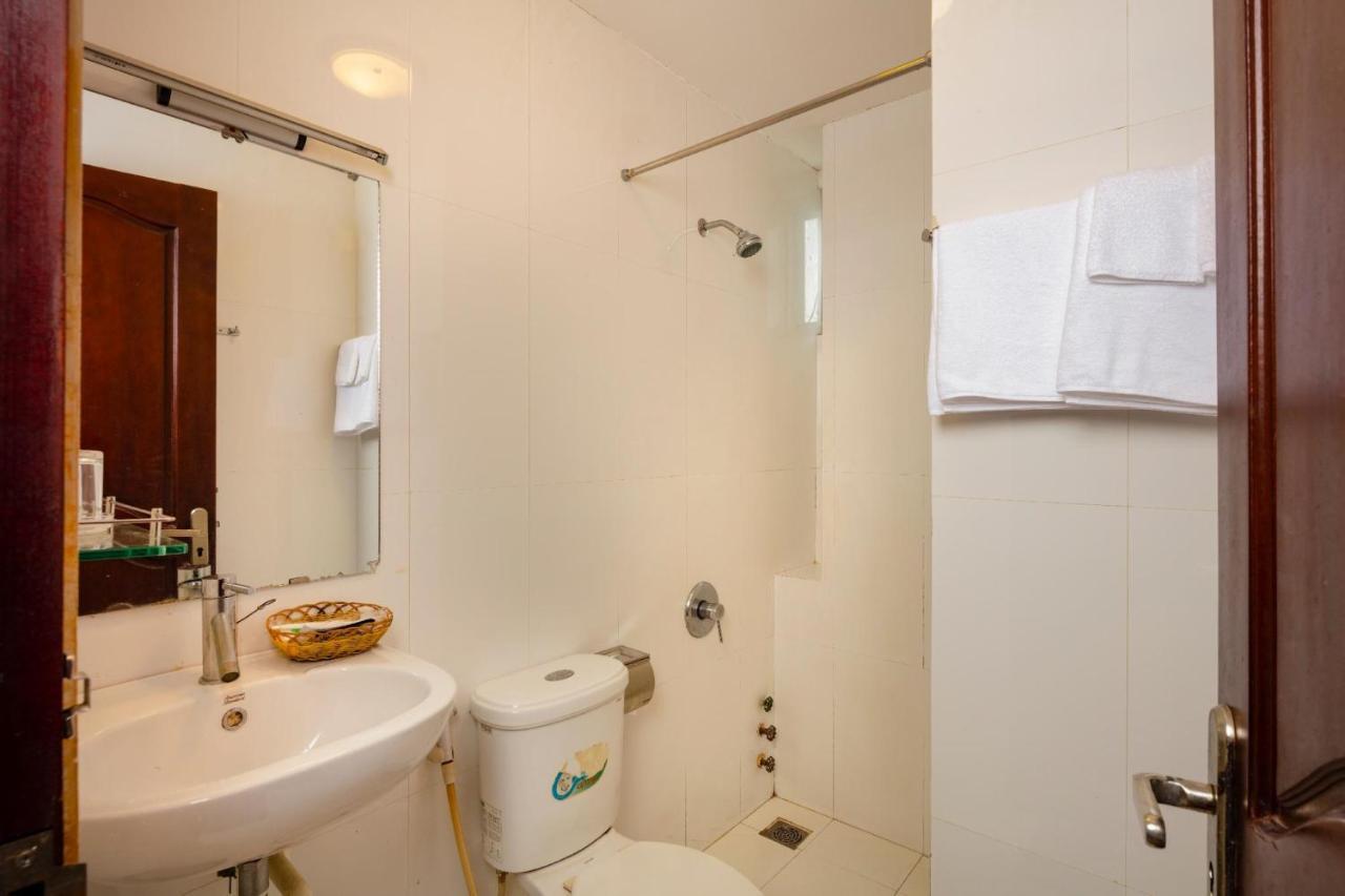 Carina Hotel На Транг Екстериор снимка