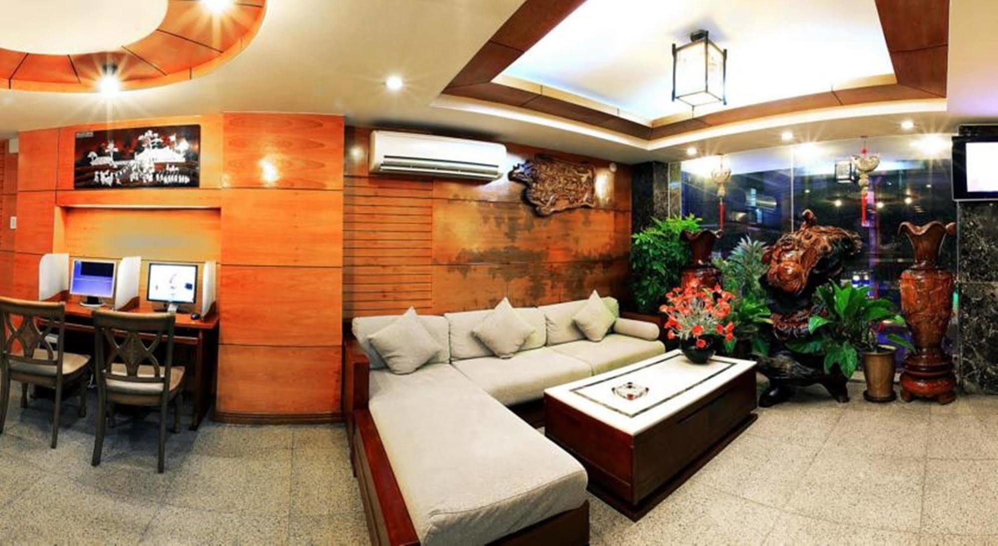 Carina Hotel На Транг Екстериор снимка