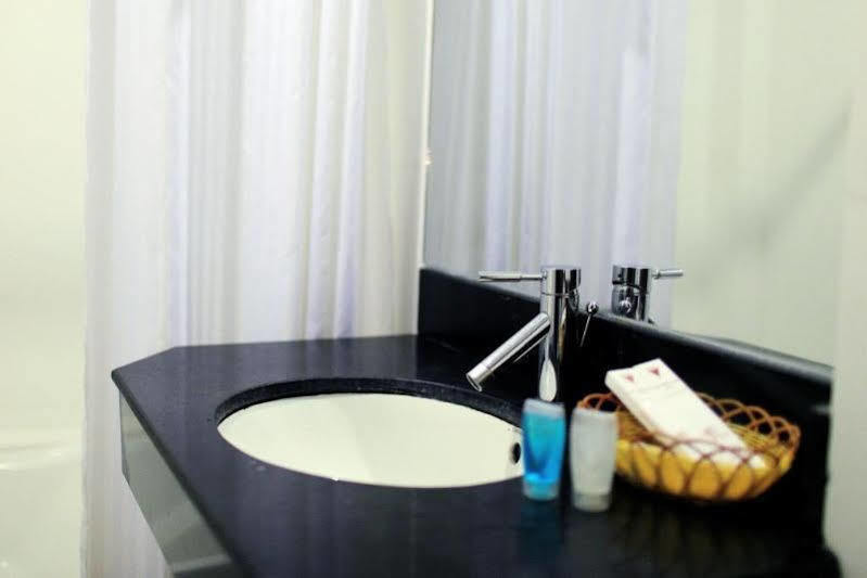 Carina Hotel На Транг Екстериор снимка